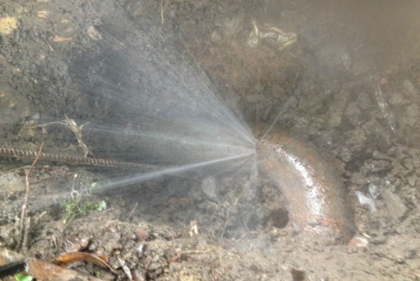 地下水管漏水怎么查 地下水管漏水怎么查找