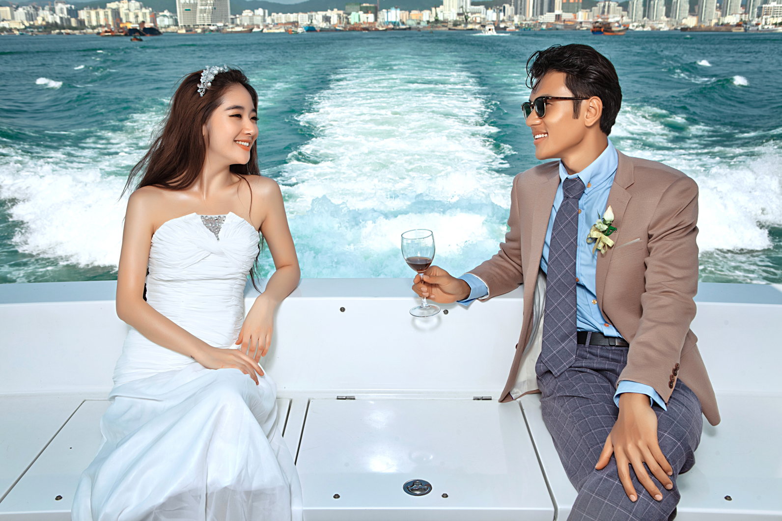 青岛拍婚纱照比较好的店（青岛哪家店拍婚纱照好）