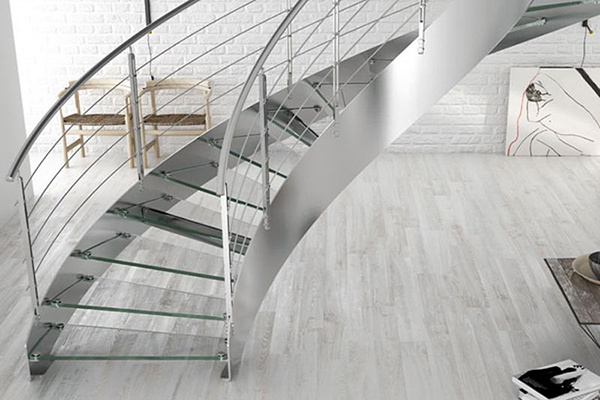 楼梯选材之玻璃解析  打造家居通透感