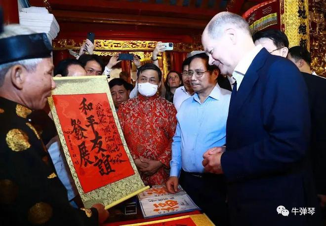 德国总理回国后，感慨自己心灵受到极大震撼 