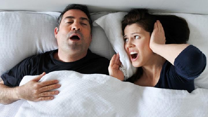 如何让女性达到性高潮？女性性爱时注意这2点