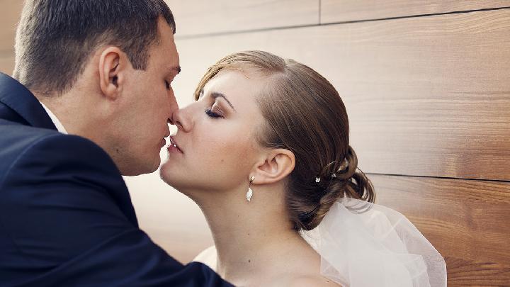 常看爱情剧夫妻情感难维持 常看爱情剧夫妻情感难维持吗