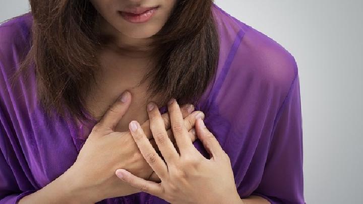 乳腺癌早期发出这三个信号 早期警惕预防 乳腺癌早期发出这三个信号 早期警惕预防