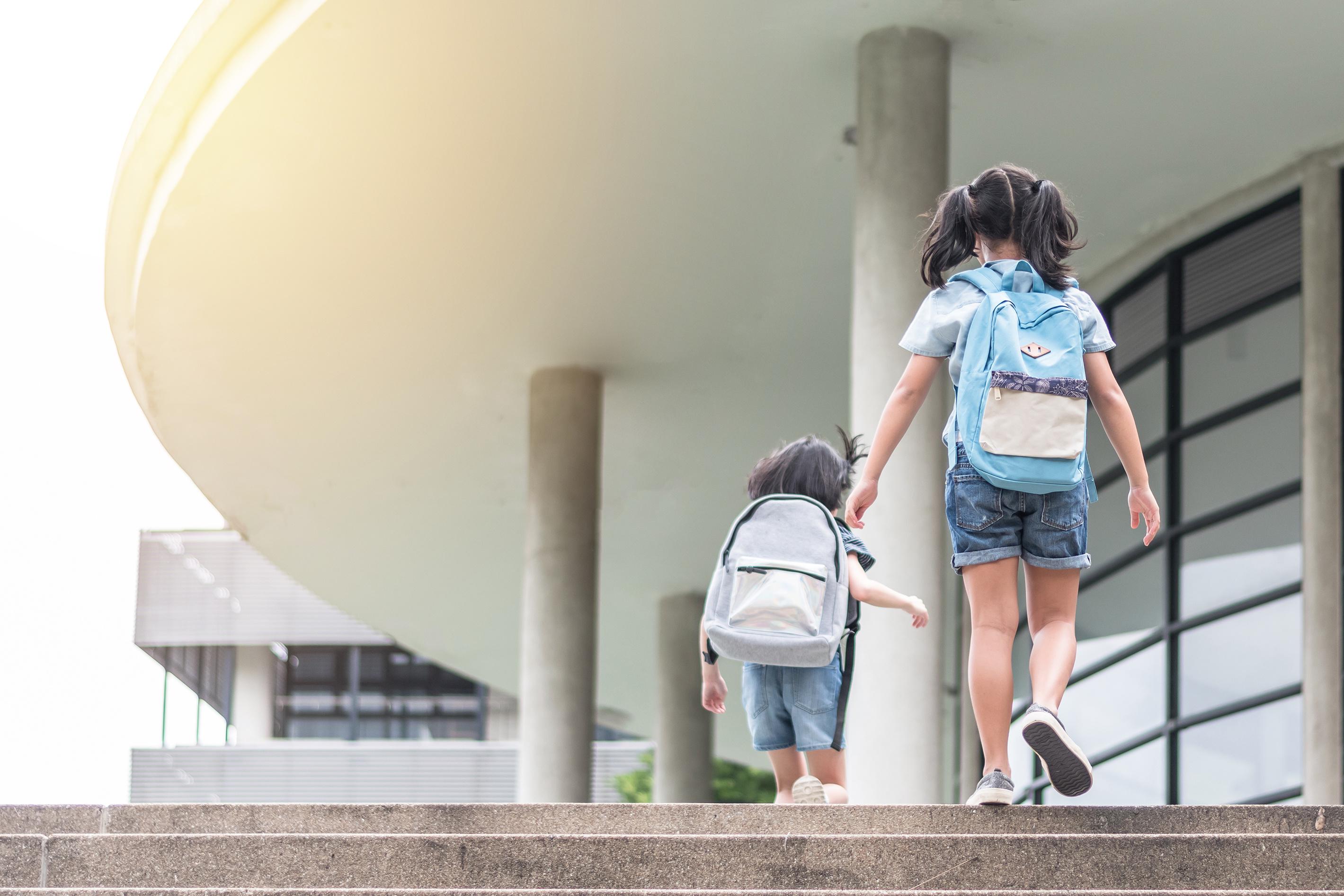 多地发布学位预警，今年会是“最难上学”的一年吗？