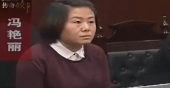 父亲去世留下千万豪宅，姐姐妄想独占，却不知10岁妹妹手段不一般
