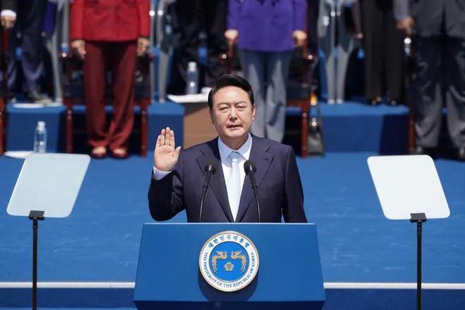 尹锡悦又“舔”了 尹锡悦多大