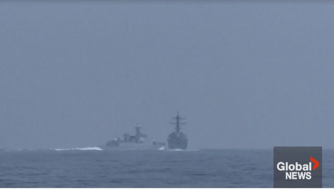 美方指责中国军舰危险拦截险些导致撞船，外交部：我方处置安全专业    