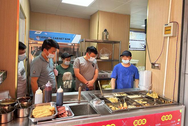 江西一高校紧急开展食品安全专项大排查，强调“动真碰硬”   