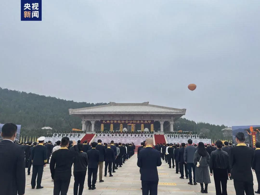 马英九率台湾青年在现场聆听：两岸一统，历史必然