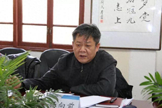 3名厅官被查，她不久前还出席会议 2名厅官同日获刑