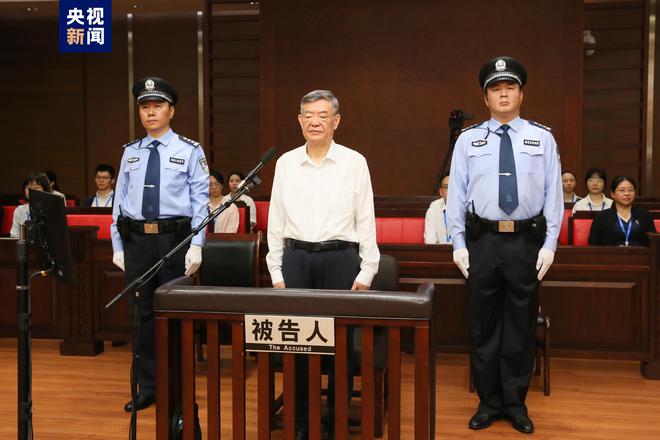 陕西省人大常委会原副主任李金柱受贿案一审开庭