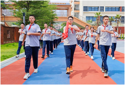 你好，新学期丨国贸地产开学第一课仪式感满满